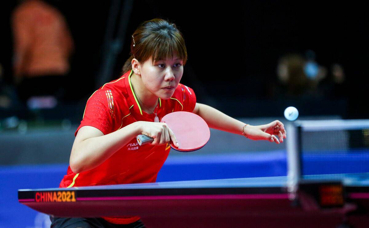 紧要关头的 紧要关头的