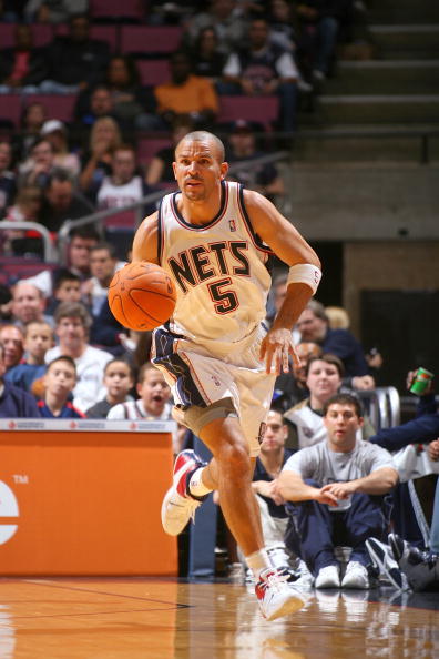 有短暂的反 有短暂的反