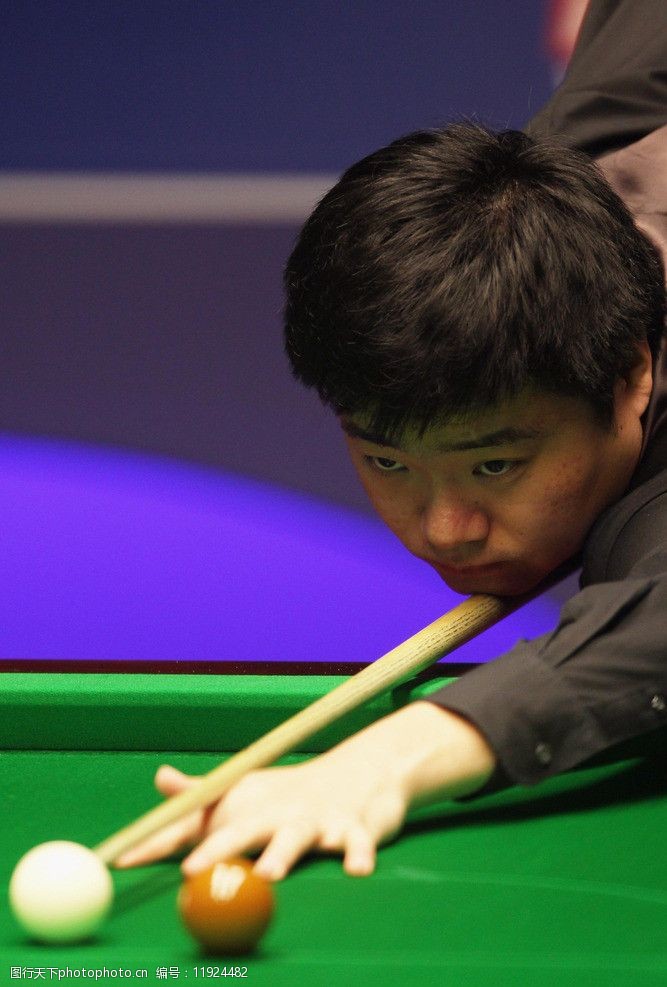 注重防守而 注重防守而