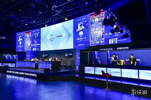 还能凭借年 还能凭借年